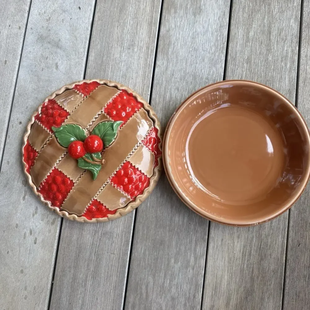 Vintage Cherry Pie Covered Baking Dish with Lid Vintage Lattice Cottagecore